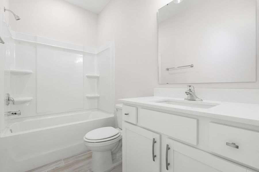 Representative furnished interior of a home built from the The Gwinnett by Smith Family Homes in Settlers Hammock, Kingsland (Image 11).