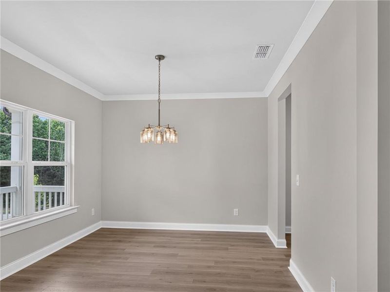Spacious, unfurnished interior of a new home in , Dallas (Image 17).