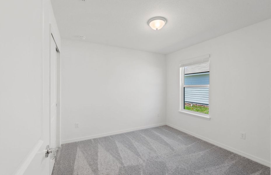 Spacious, unfurnished interior of a new home in Wells Landing, Jacksonville (Image 12).