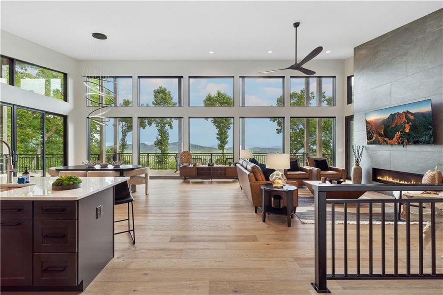 Image 38 of a home in .