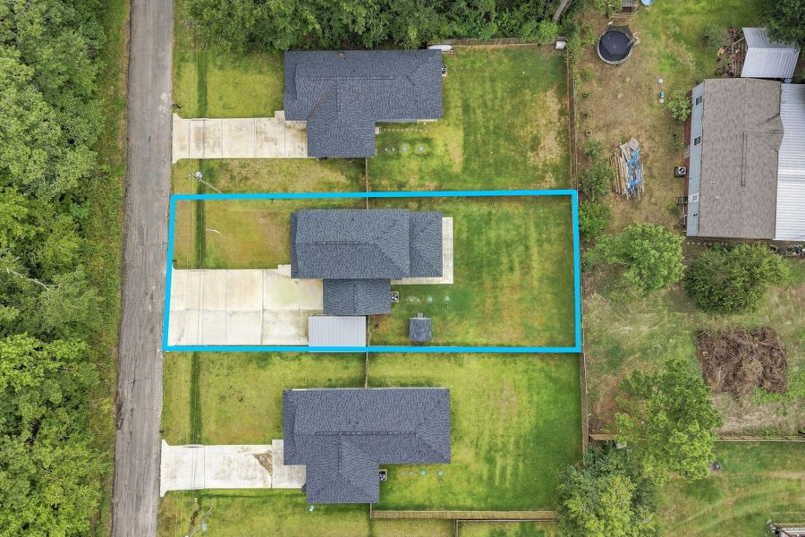 Image 34 of a home in Arrowhead Lakes.