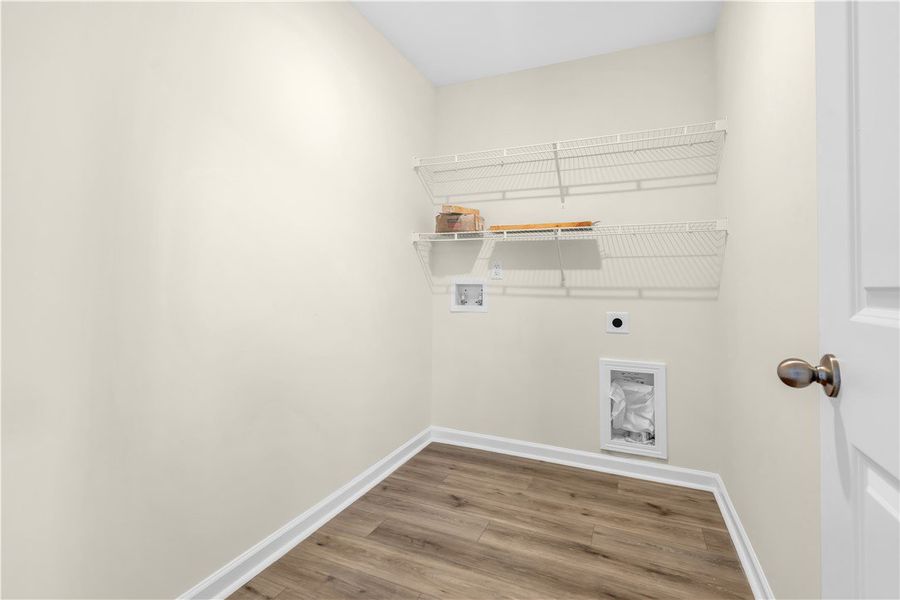 Image 20 of a home in Brownstone Park.