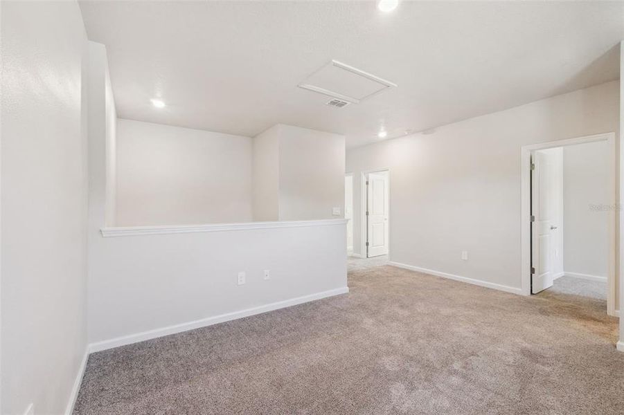 Spacious, unfurnished interior of a new home in , St. Cloud (Image 23). Spacious, unfurnished interior of a new home in , St. Cloud (Image 23).