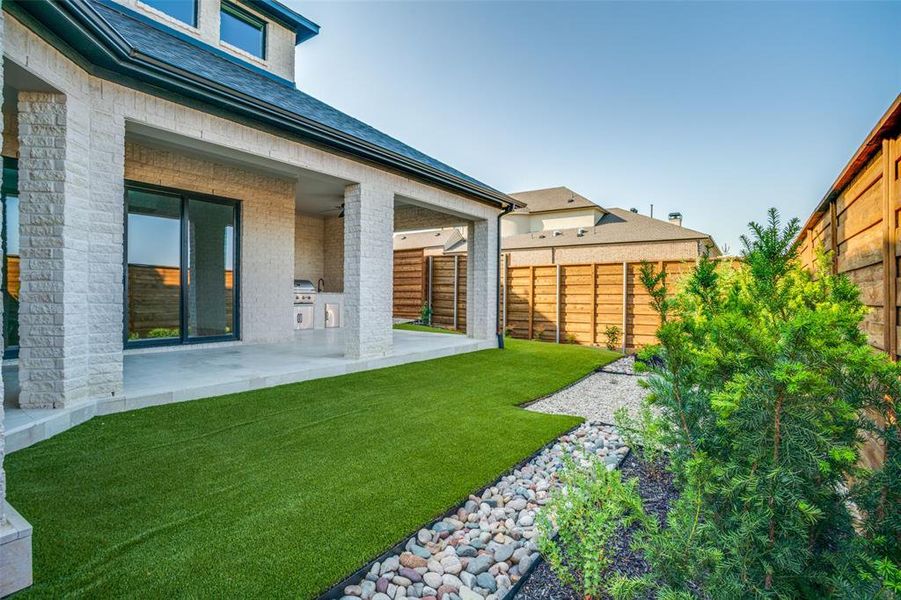 Front exterior of a new home in , Frisco, TX, highlighting curb appeal (Image 1).
