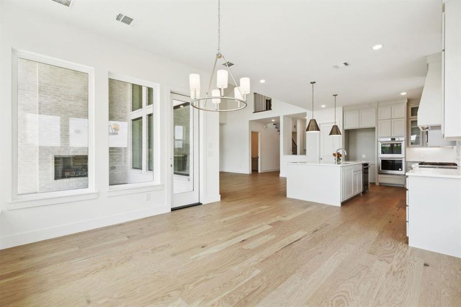 Spacious, unfurnished interior of a new home in Painted Tree 60' Series, McKinney (Image 20). Spacious, unfurnished interior of a new home in Painted Tree 60' Series, McKinney (Image 20).