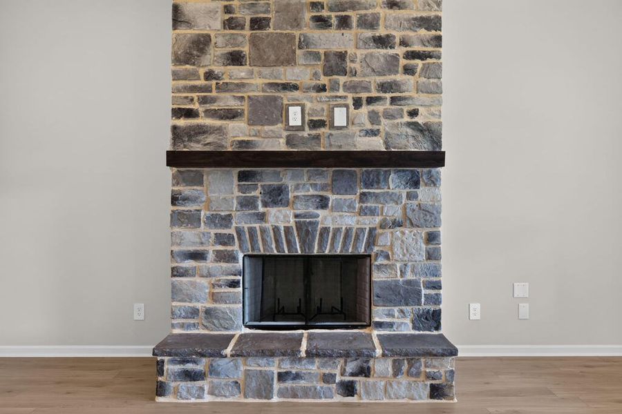 Close-up of interior finishes inside a home in Blackwelder Bluff, Bowdon (Image 20).