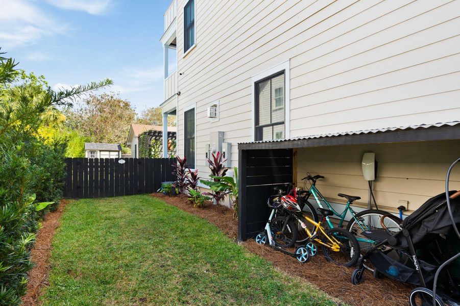 Exterior details and patio area of a home in , Charleston (Image 51).