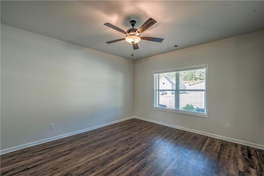 Spacious, unfurnished interior of a new home in , Lula (Image 39).