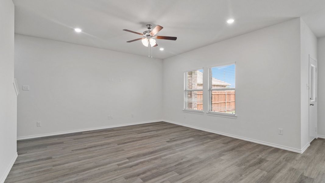 Spacious, unfurnished interior of a new home in Wildcat Ranch, Crandall (Image 17). Spacious, unfurnished interior of a new home in Wildcat Ranch, Crandall (Image 17).