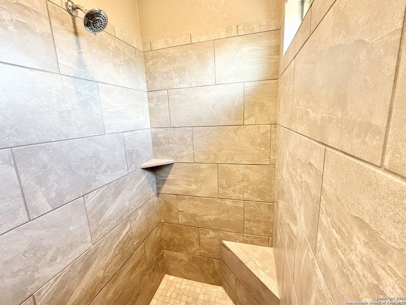 Spacious, unfurnished interior of a new home in , Pleasanton (Image 11). Spacious, unfurnished interior of a new home in , Pleasanton (Image 11).