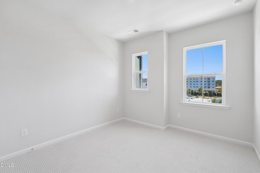 Twinleaf Townes 75_Bedroom 1_10.23.25_we