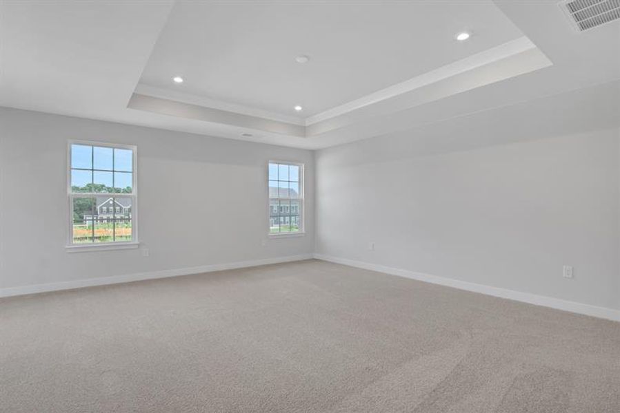 Spacious, unfurnished interior of a new home in Edinburgh, Locust Grove (Image 42).