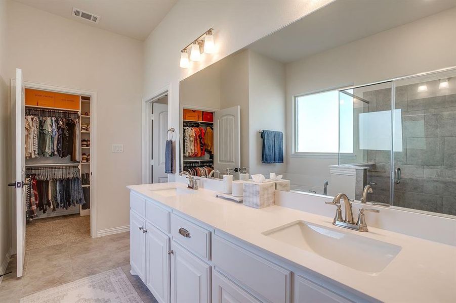 Furnished interior view inside a new home in , Springtown (Image 31).