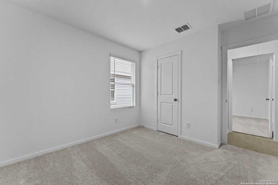 Spacious, unfurnished interior of a new home in Torian Village: Belmar Collection, San Antonio (Image 15).