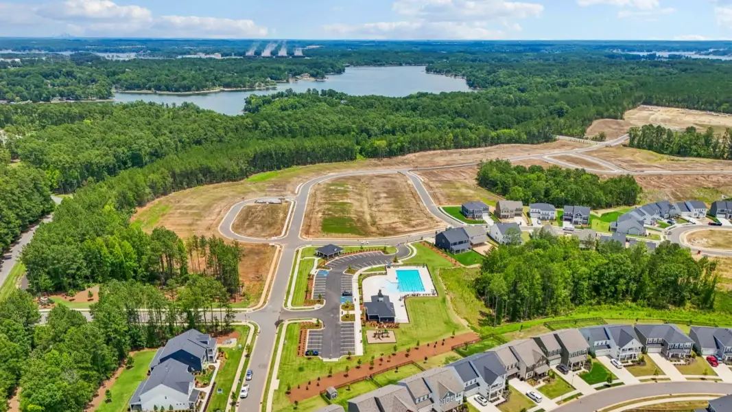 Lakeside Glen Community Amenity Minutes away from Allison Creek Park Lakeside Glen Community Amenity Minutes away from Allison Creek Park