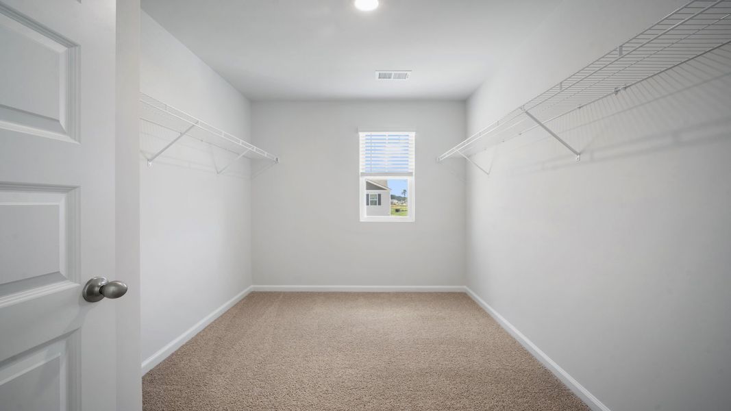 Spacious, unfurnished interior of a new home in Rice Hope, Port Wentworth (Image 21).