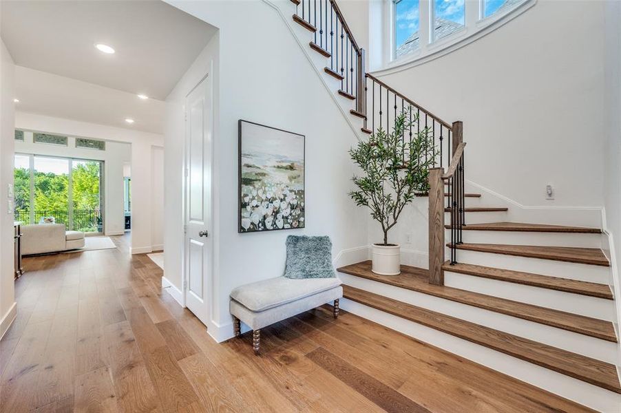 Furnished interior view inside a new home in Sandbrock Ranch, Aubrey (Image 11).