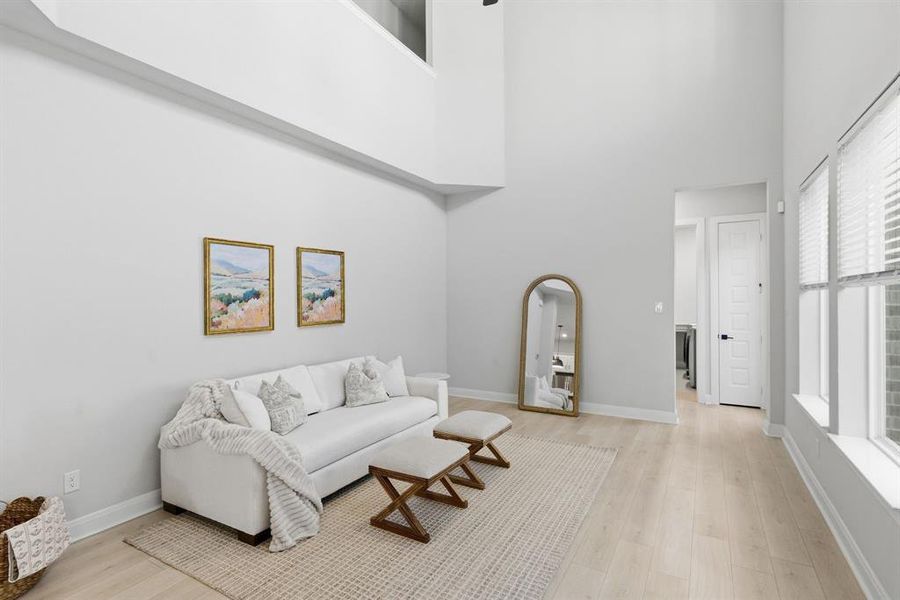 Furnished interior view inside a new home in , Fort Worth (Image 10). Furnished interior view inside a new home in , Fort Worth (Image 10).