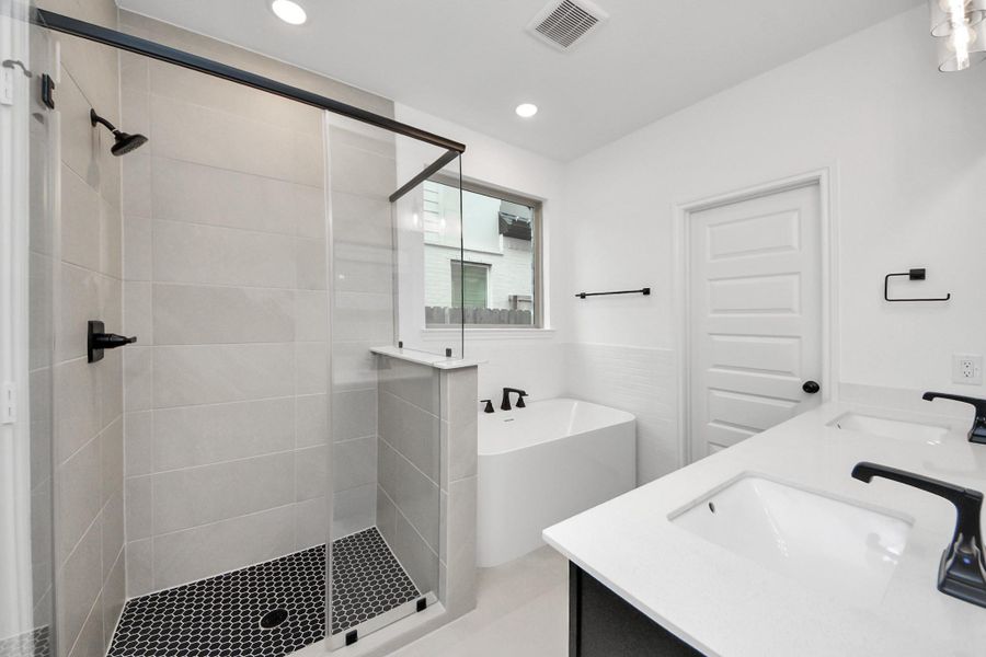 Furnished interior view inside a new home in Elyson, Katy (Image 4).