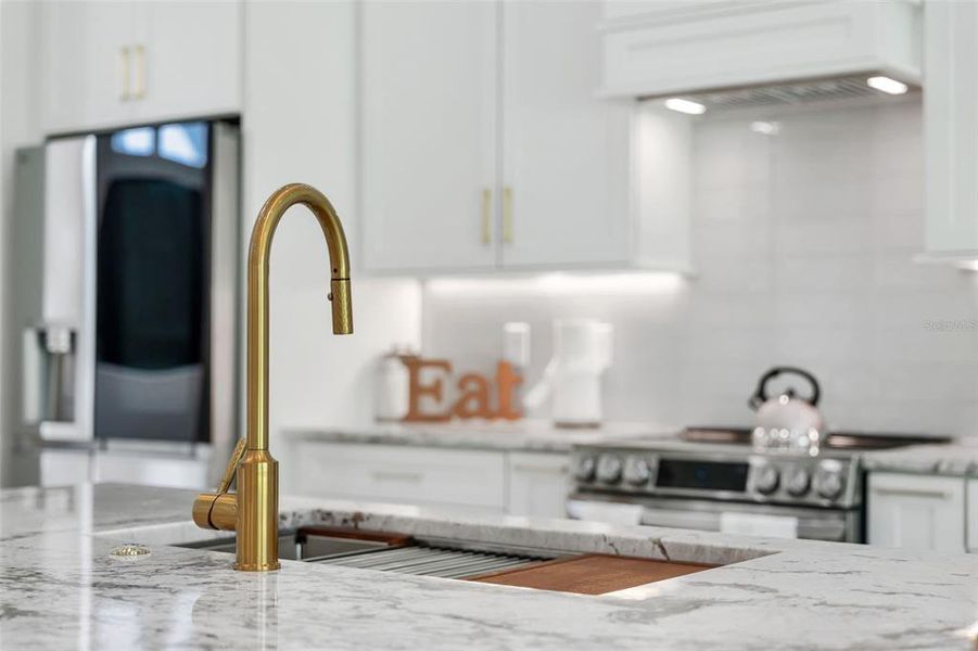 Close-up of interior finishes inside a home in , Kissimmee (Image 21). Close-up of interior finishes inside a home in , Kissimmee (Image 21).