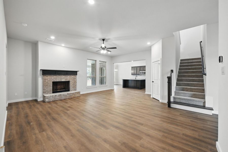 Representative unfurnished interior of a home built from the McKinley II by Cheldan Homes in Terra Vista Estates, Springtown (Image 29).