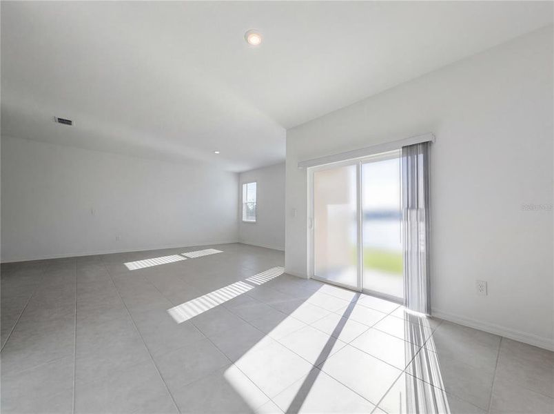 Spacious, unfurnished interior of a new home in , Parrish (Image 20).