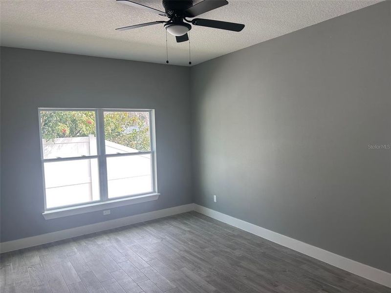 Spacious, unfurnished interior of a new home in , New Smyrna Beach (Image 10).