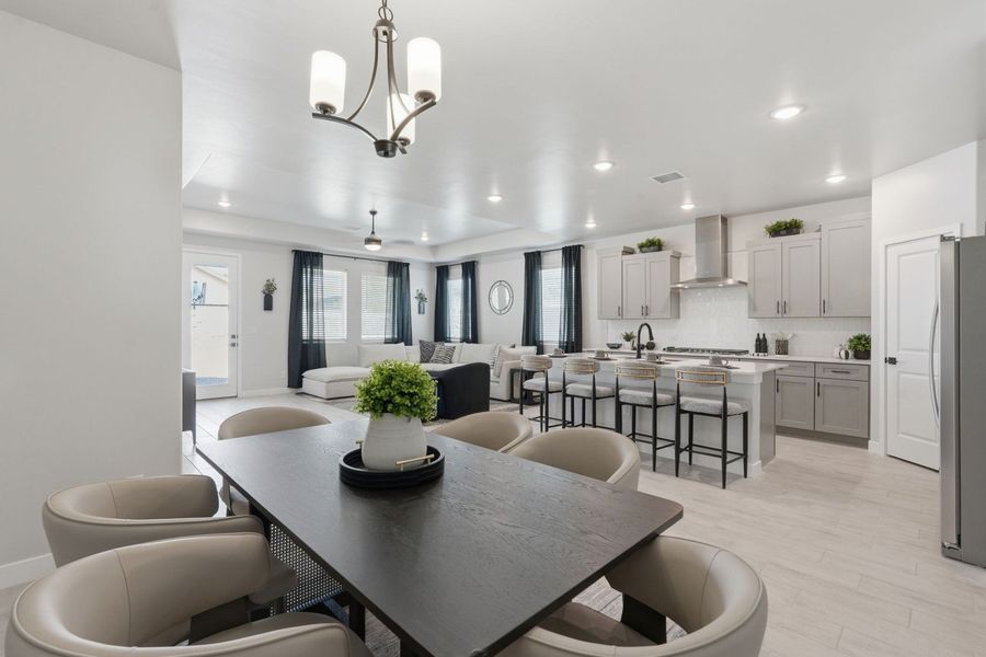 Representative furnished interior of a home built from the Santa Rosa by Hakes Brothers in Paseo Del Este, El Paso (Image 6).