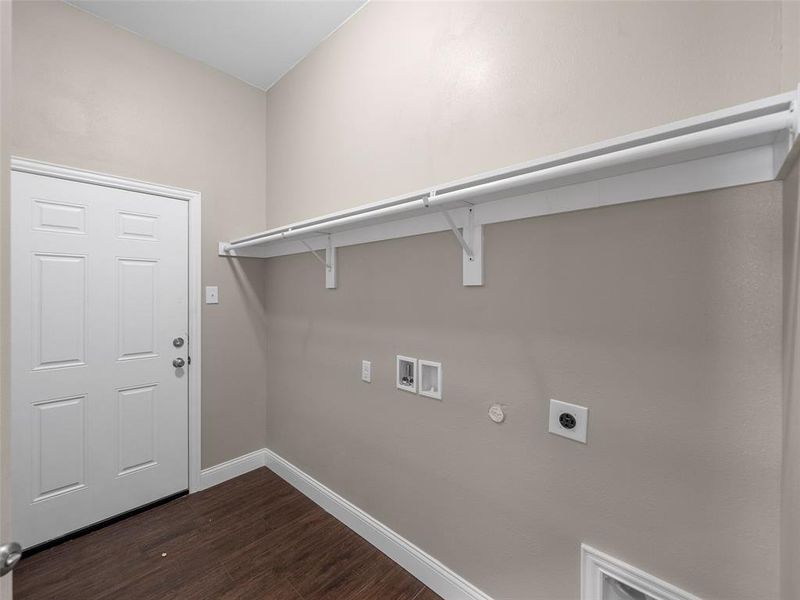 Spacious, unfurnished interior of a new home in , McKinney (Image 19).