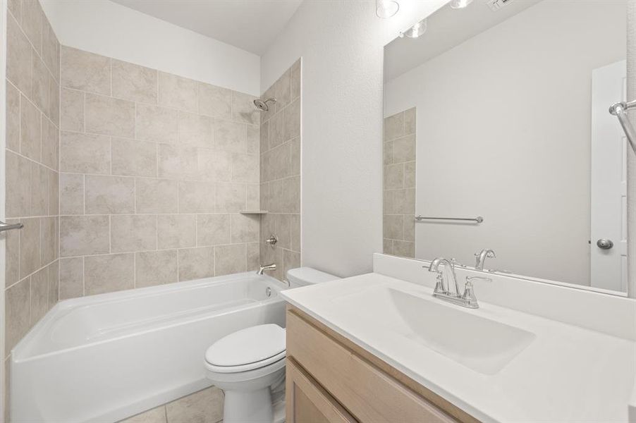 1132 Avery- Bathroom-1
