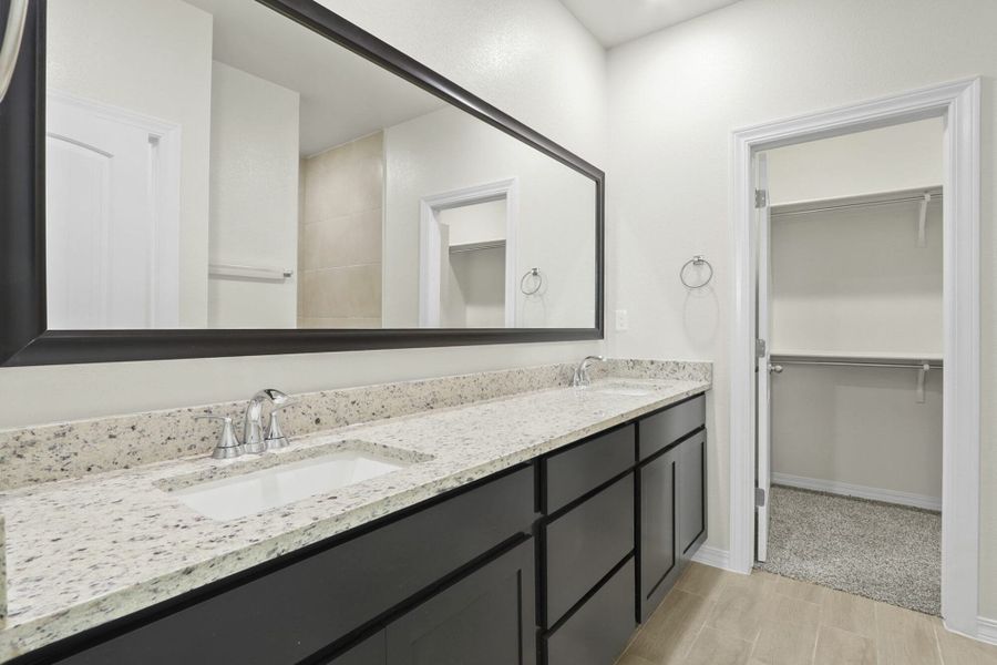 Furnished interior view inside a new home in Campo Del Sol, El Paso (Image 4).