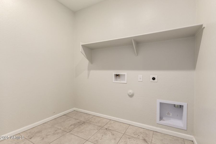 28 Siphon Draw 28 Siphon Draw