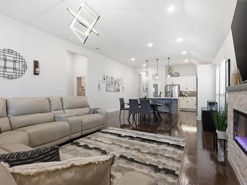 Furnished interior view inside a new home in , Mansfield (Image 30).