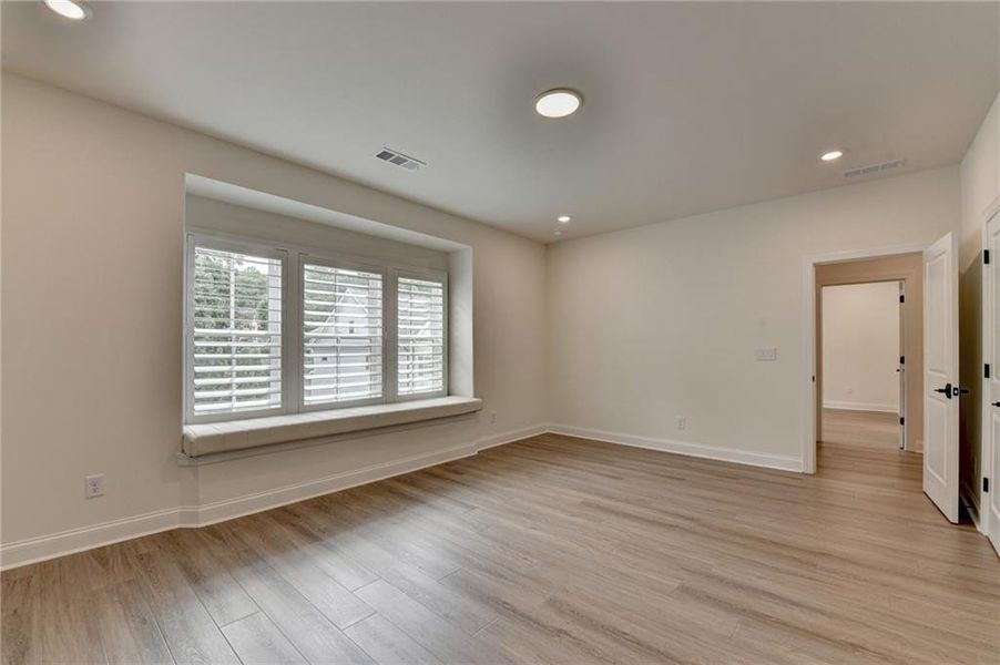 Spacious, unfurnished interior of a new home in , Duluth (Image 48). Spacious, unfurnished interior of a new home in , Duluth (Image 48).