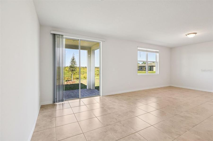 Spacious, unfurnished interior of a new home in Lake Deer Estates - Signature Series, Poinciana (Image 28).