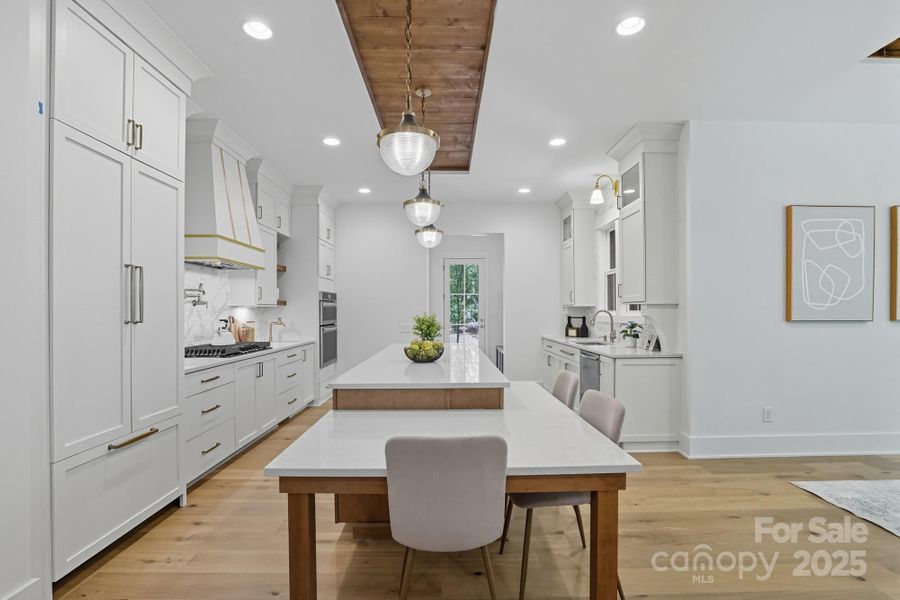 Image 40 of a home in .