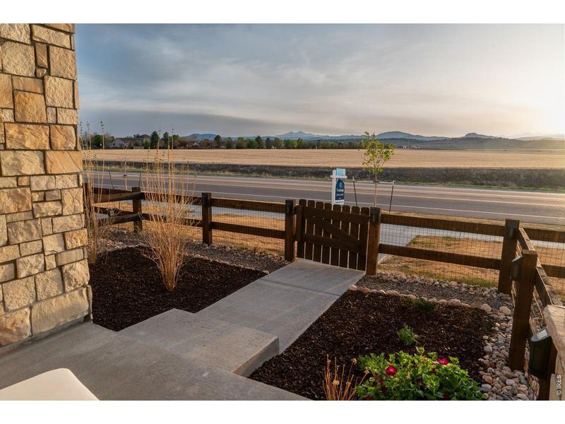 Community amenities in , Loveland (Image 40).