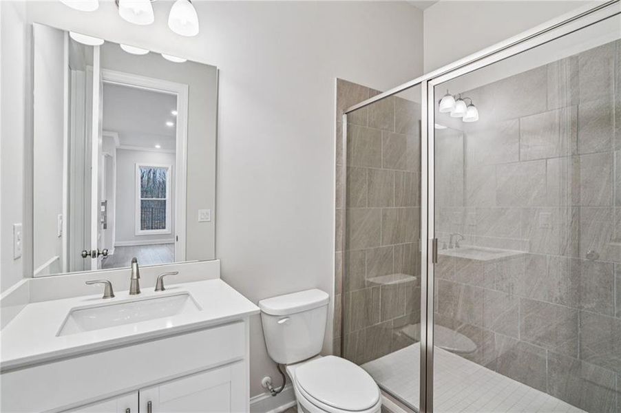 Furnished interior view inside a new home in Aberdeen, Hoschton (Image 12).