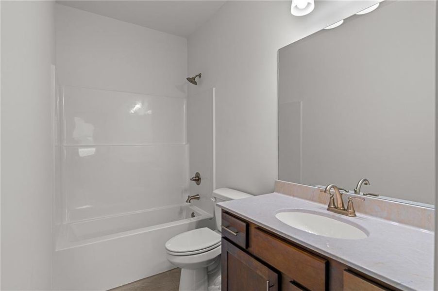 Image 25 of a home in Red Oak Ridge.