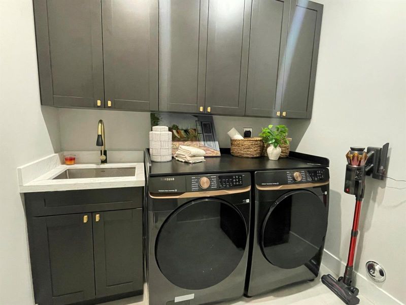 Laundry-Room Laundry-Room