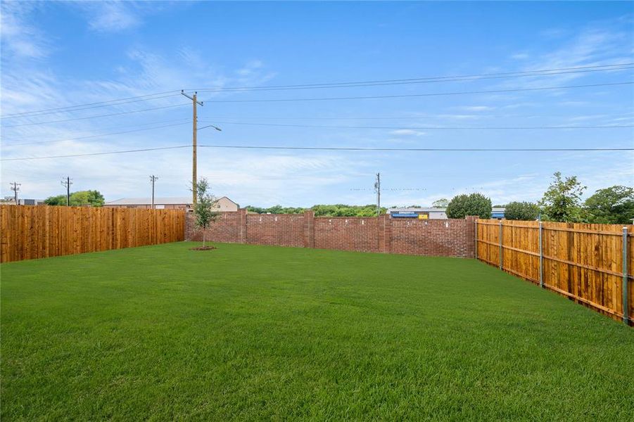 12633 Big Ranch- Back-3