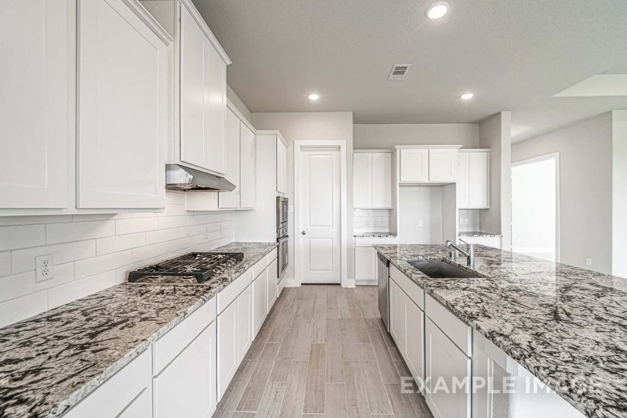 Representative furnished interior of a home built from the The George by Davidson Homes LLC in Lago Mar, Texas City (Image 6).