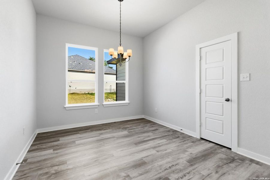 Spacious, unfurnished interior of a new home in Lonesome Dove, San Antonio (Image 18).