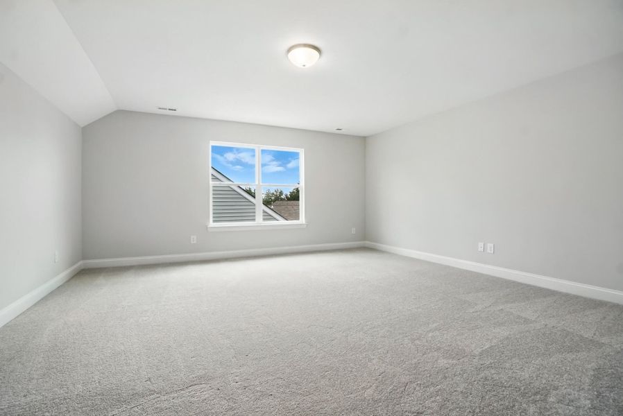 Spacious, unfurnished interior of a new home in Hampton Woods, Charlotte (Image 39). Spacious, unfurnished interior of a new home in Hampton Woods, Charlotte (Image 39).