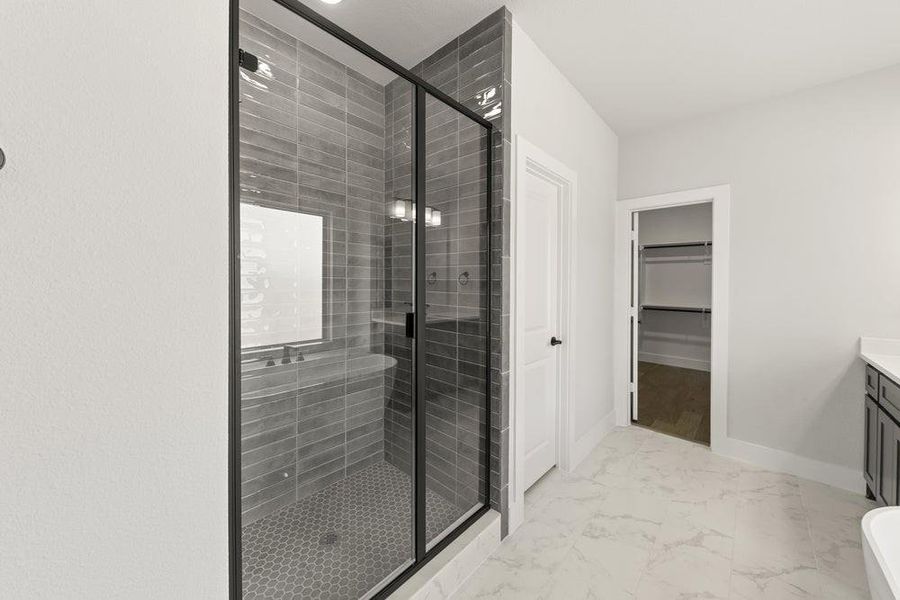 Image 16 of a home in Valencia on The Lake.