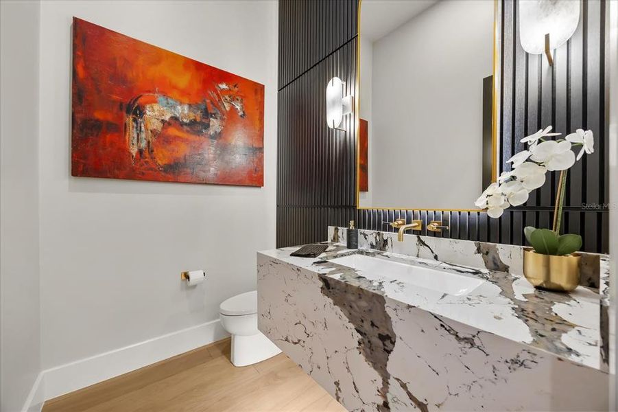 Furnished interior view inside a new home in , Gotha (Image 9).