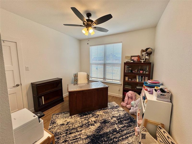 Furnished interior view inside a new home in , Callisburg (Image 29).