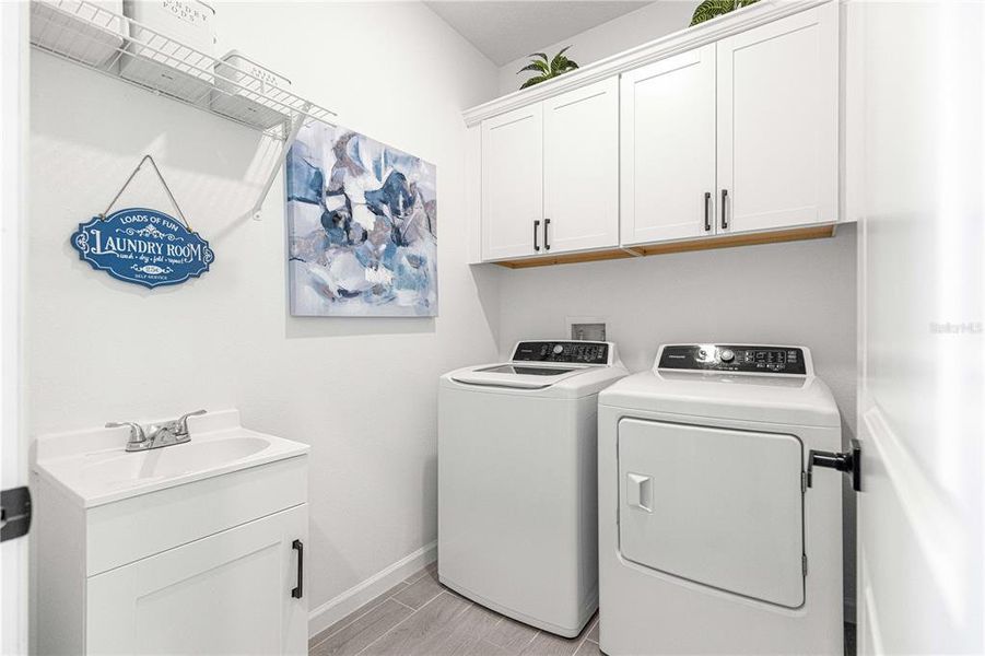 Furnished interior view inside a new home in , Ocala (Image 48).