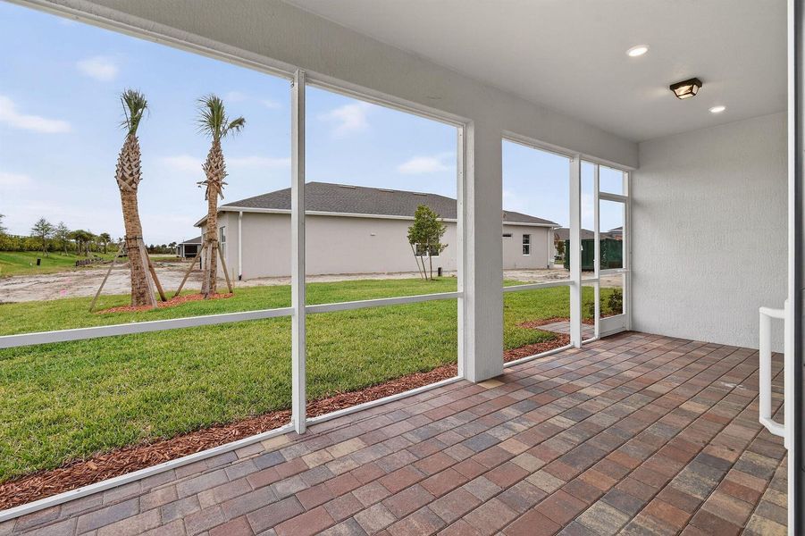 Lot796-13597SWVERMILLIONCIR(50) Lot796-13597SWVERMILLIONCIR(50)