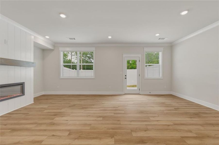 Spacious, unfurnished interior of a new home in Millstone at Mundy Mill, Gainesville (Image 31).